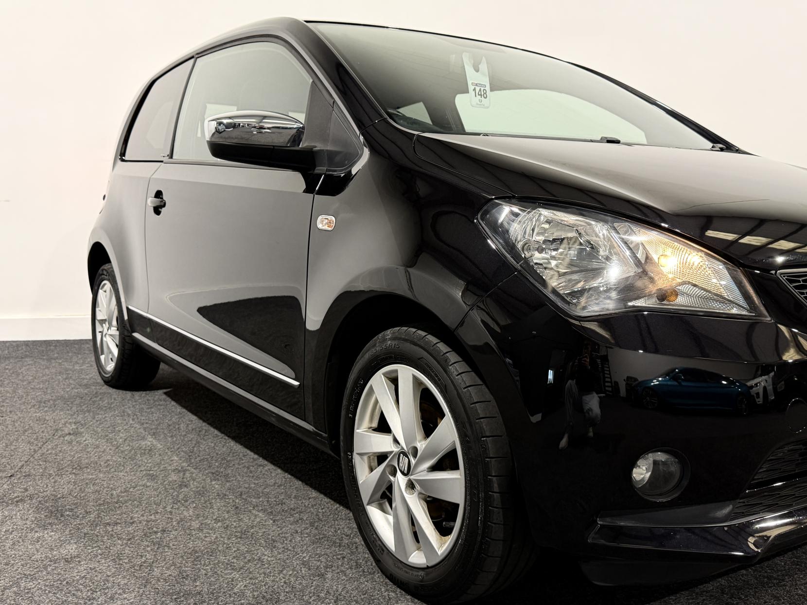 SEAT Mii 1.0 12v by MANGO Hatchback 3dr Petrol Manual Euro 5 (75 ps)