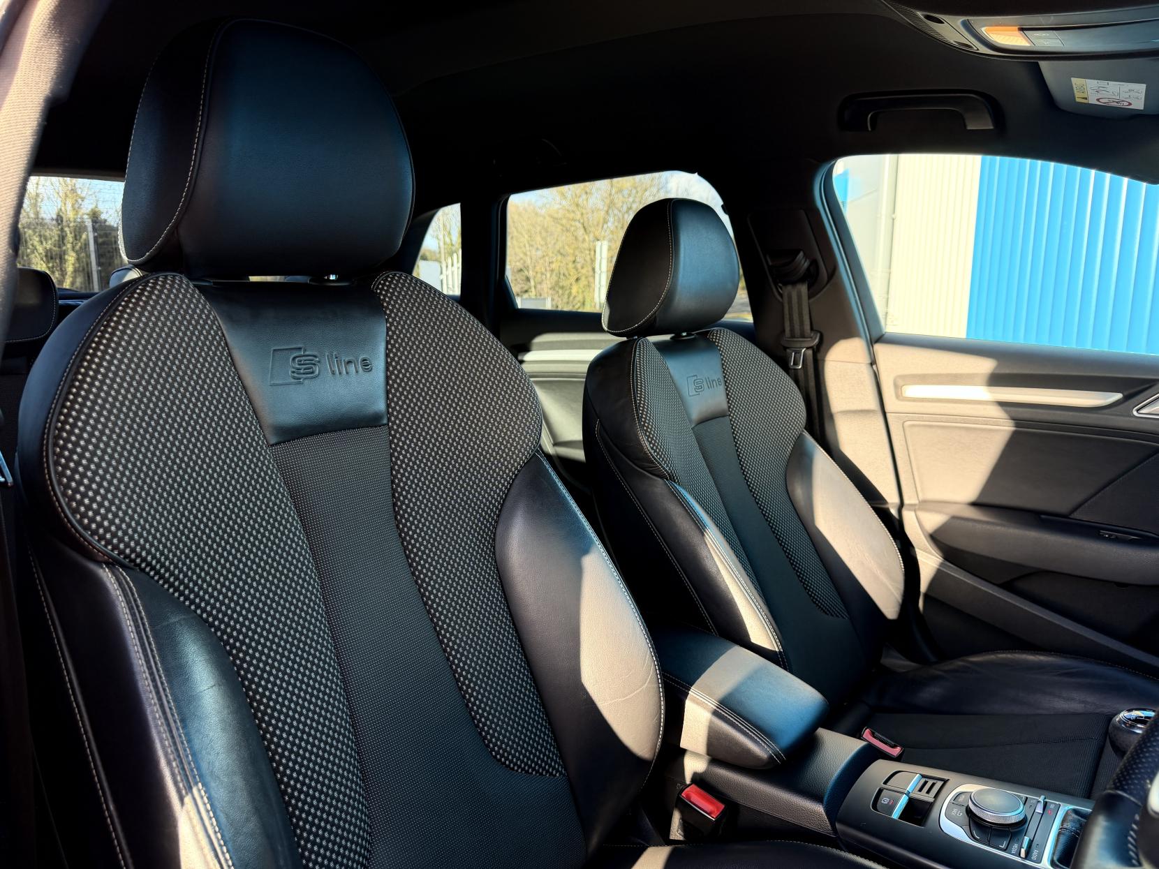 Audi A3 2.0 TDI S line Sportback 5dr Diesel Manual Euro 5 (s/s) (150 ps)