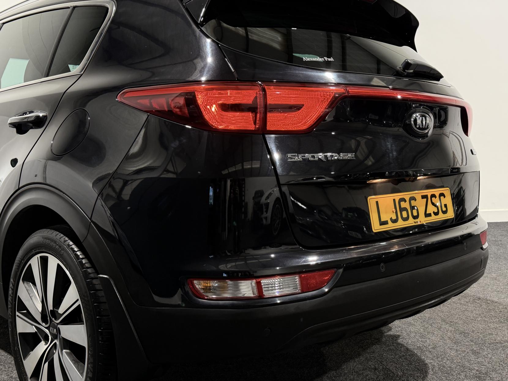 Kia Sportage 1.7 CRDi 3 SUV 5dr Diesel Manual Euro 6 (s/s) (114 bhp)