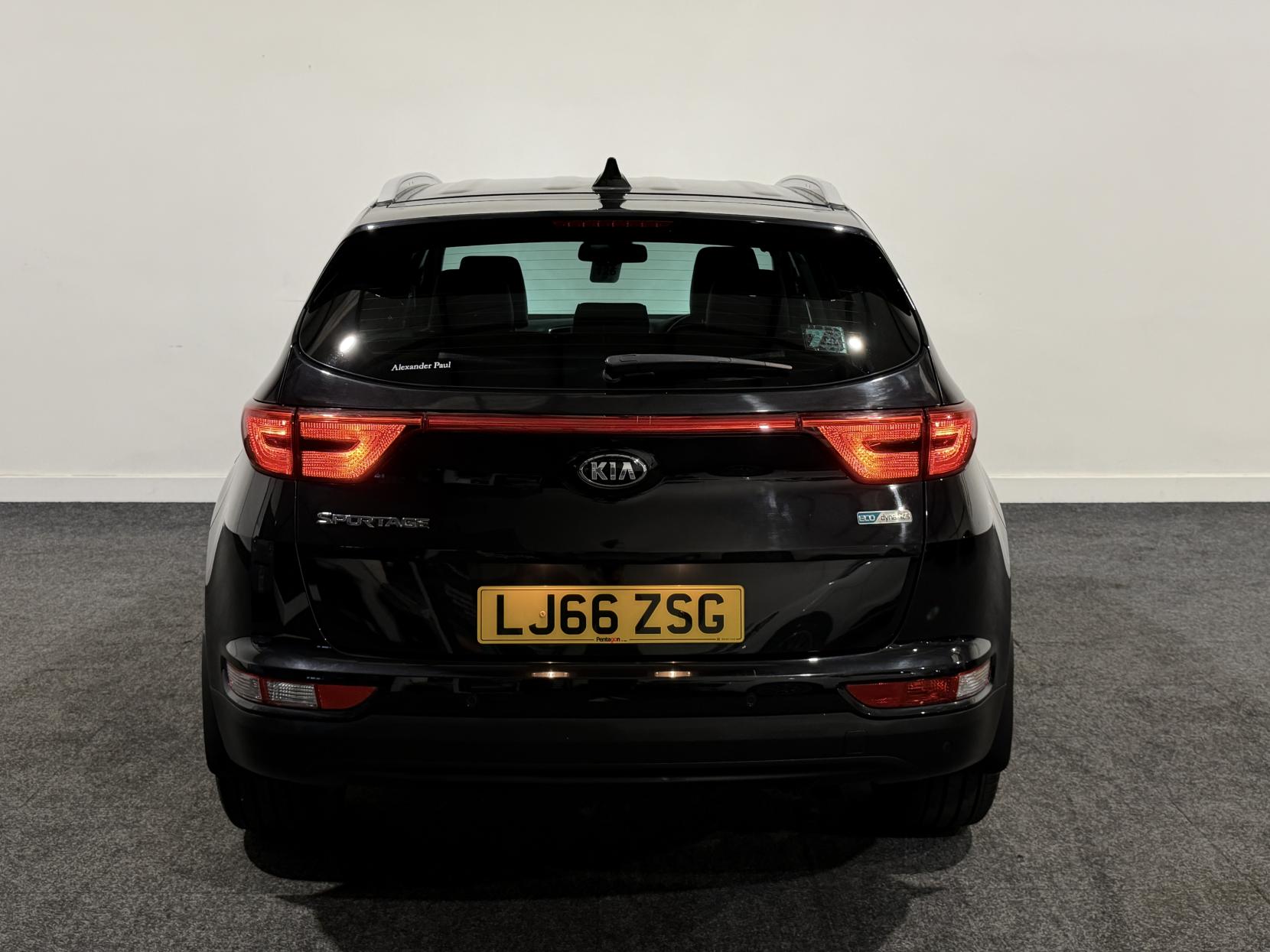 Kia Sportage 1.7 CRDi 3 SUV 5dr Diesel Manual Euro 6 (s/s) (114 bhp)