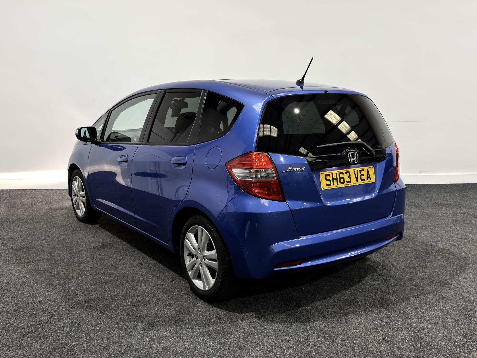Honda Jazz 1.4 i-VTEC EX Hatchback 5dr Petrol Manual Euro 5 (99 ps)