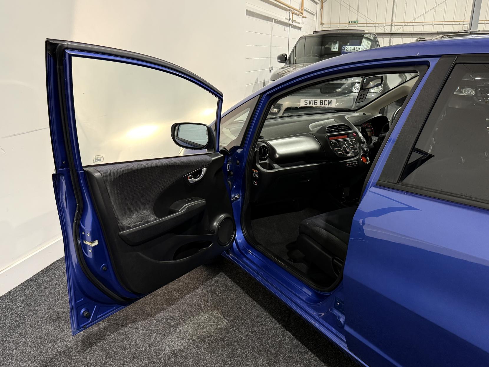 Honda Jazz 1.4 i-VTEC EX Hatchback 5dr Petrol Manual Euro 5 (99 ps)