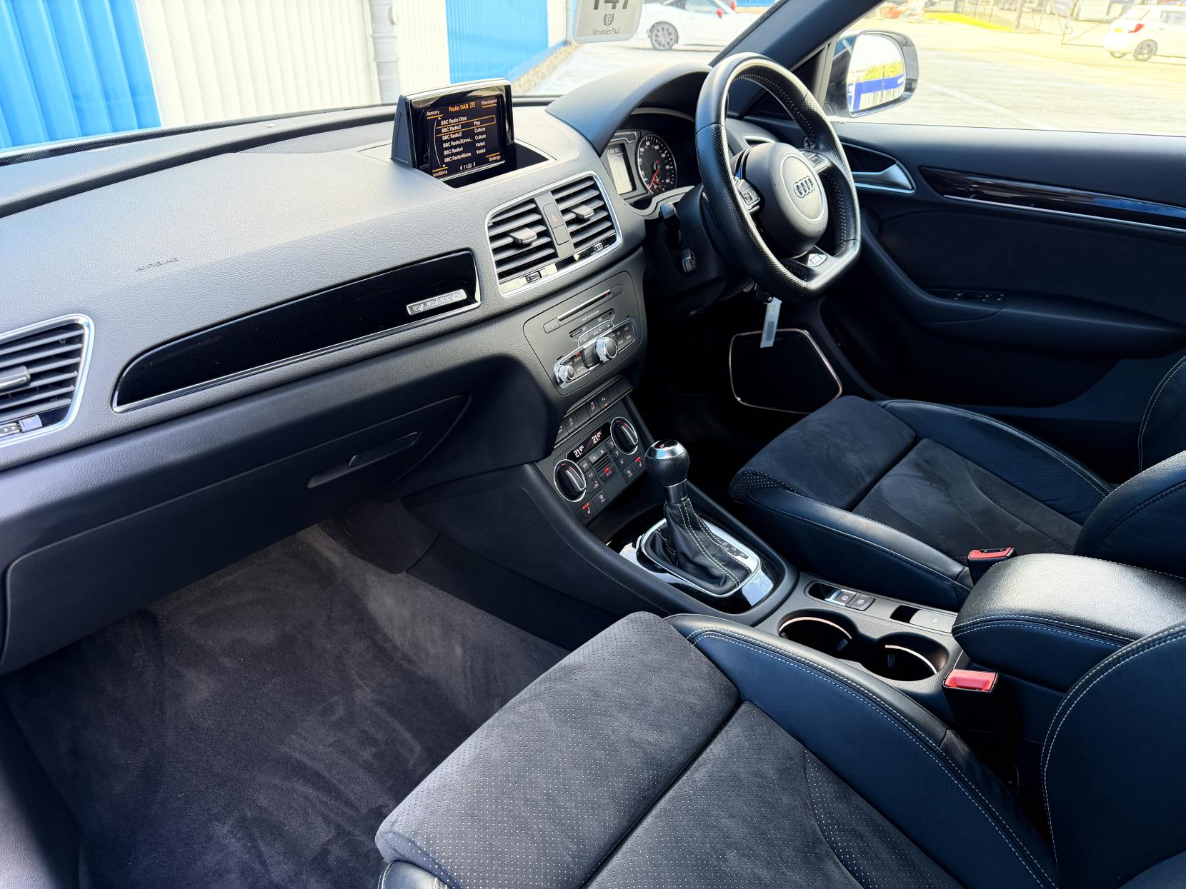 Audi Q3 2.0 TDI Black Edition SUV 5dr Diesel S Tronic quattro Euro 6 (s/s) (150 ps)