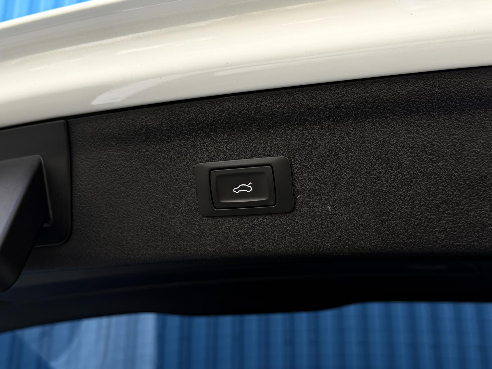 Audi Q3 2.0 TDI Black Edition SUV 5dr Diesel S Tronic quattro Euro 6 (s/s) (150 ps)