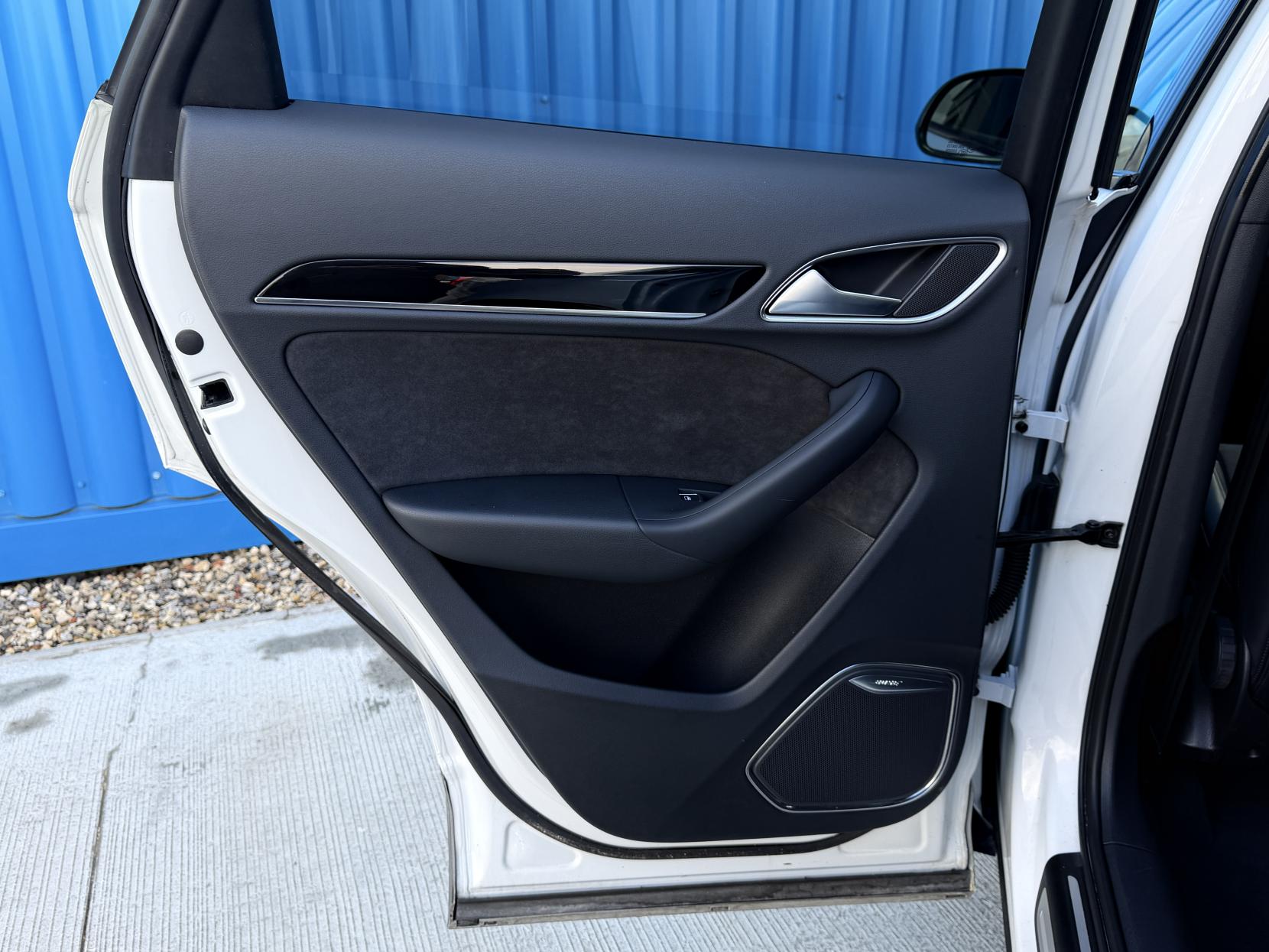 Audi Q3 2.0 TDI Black Edition SUV 5dr Diesel S Tronic quattro Euro 6 (s/s) (150 ps)