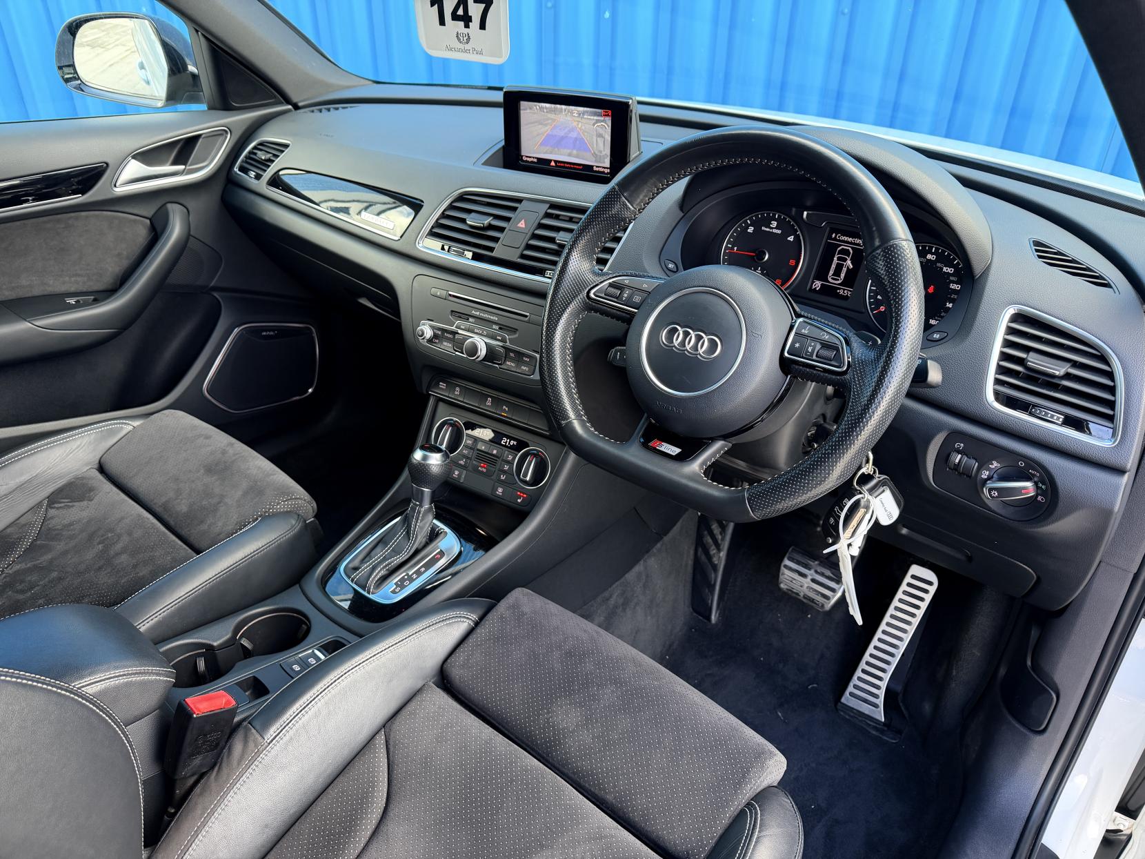 Audi Q3 2.0 TDI Black Edition SUV 5dr Diesel S Tronic quattro Euro 6 (s/s) (150 ps)