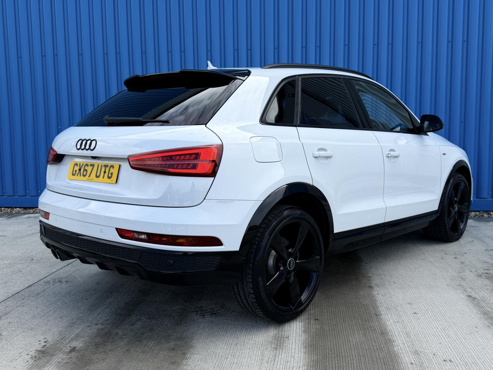 Audi Q3 2.0 TDI Black Edition SUV 5dr Diesel S Tronic quattro Euro 6 (s/s) (150 ps)