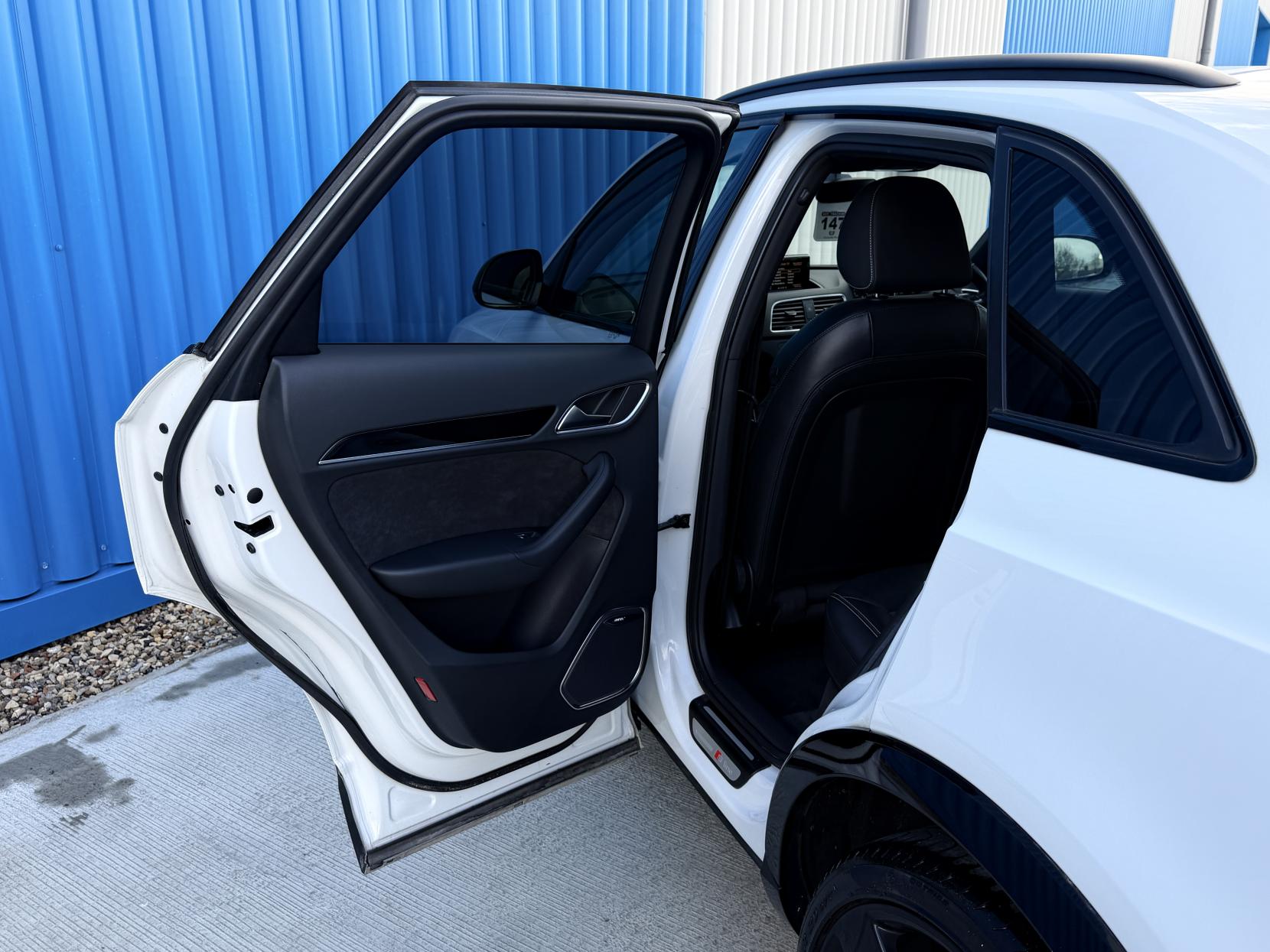 Audi Q3 2.0 TDI Black Edition SUV 5dr Diesel S Tronic quattro Euro 6 (s/s) (150 ps)