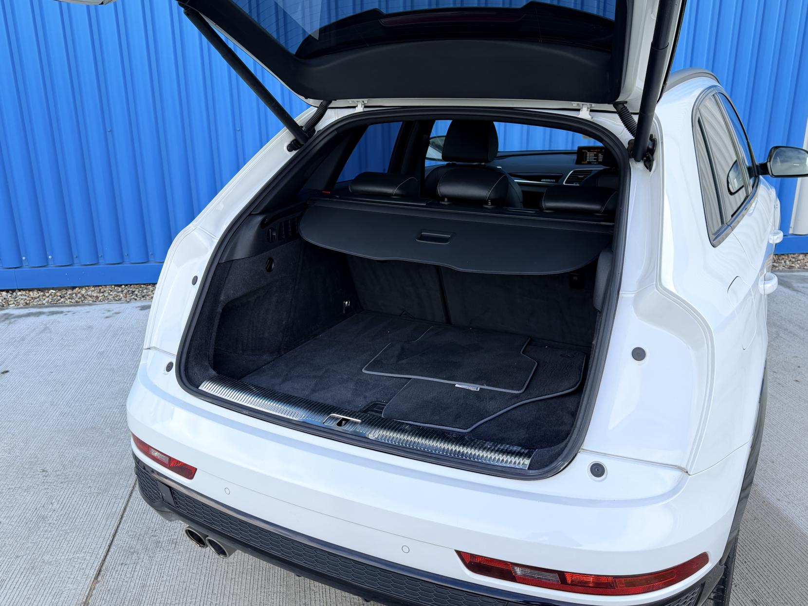 Audi Q3 2.0 TDI Black Edition SUV 5dr Diesel S Tronic quattro Euro 6 (s/s) (150 ps)