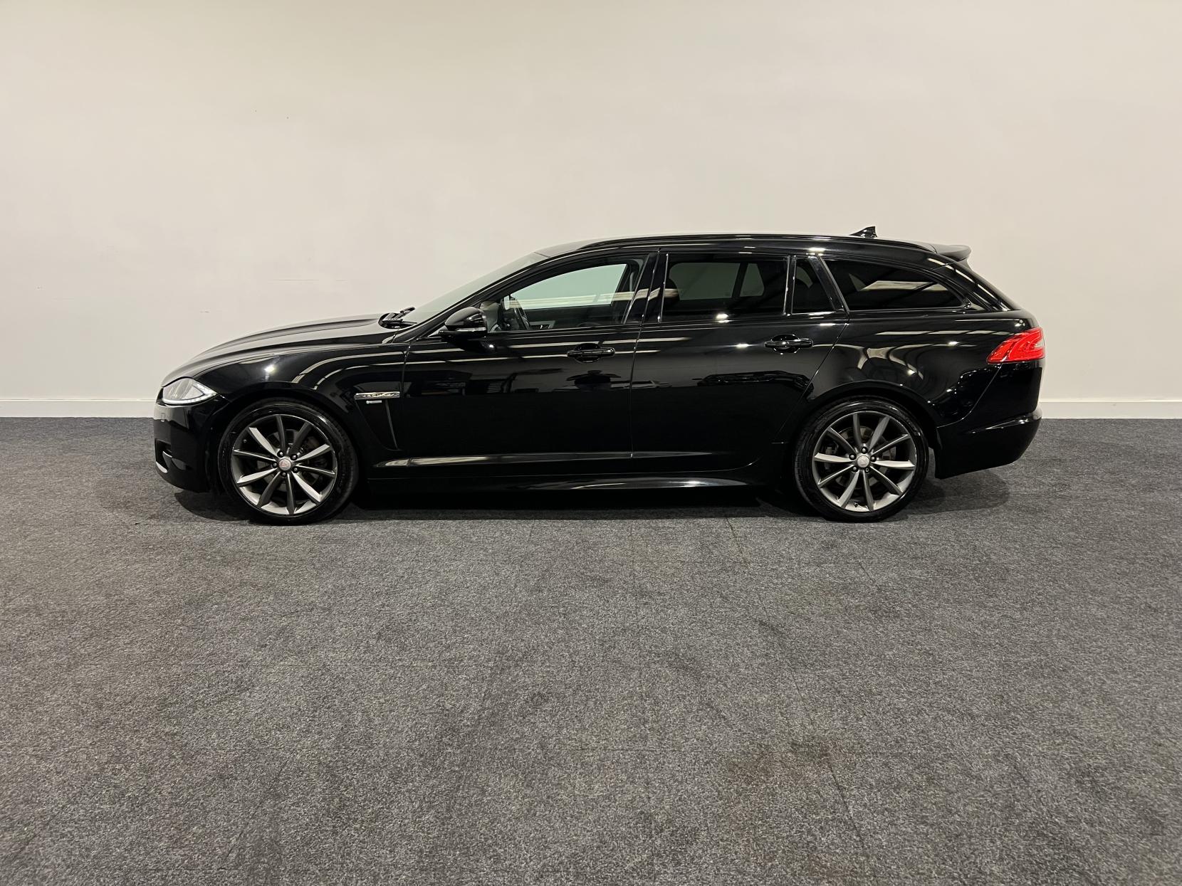 Jaguar XF 2.2d R-Sport Sportbrake 5dr Diesel Auto Euro 5 (s/s) (200 ps)