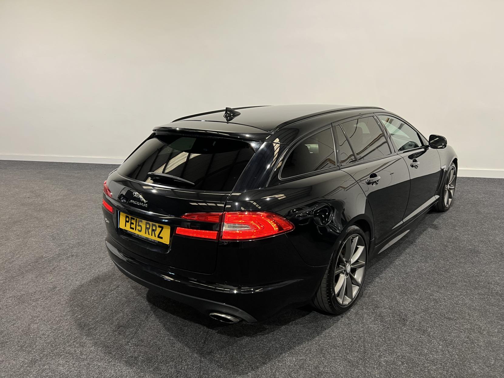 Jaguar XF 2.2d R-Sport Sportbrake 5dr Diesel Auto Euro 5 (s/s) (200 ps)
