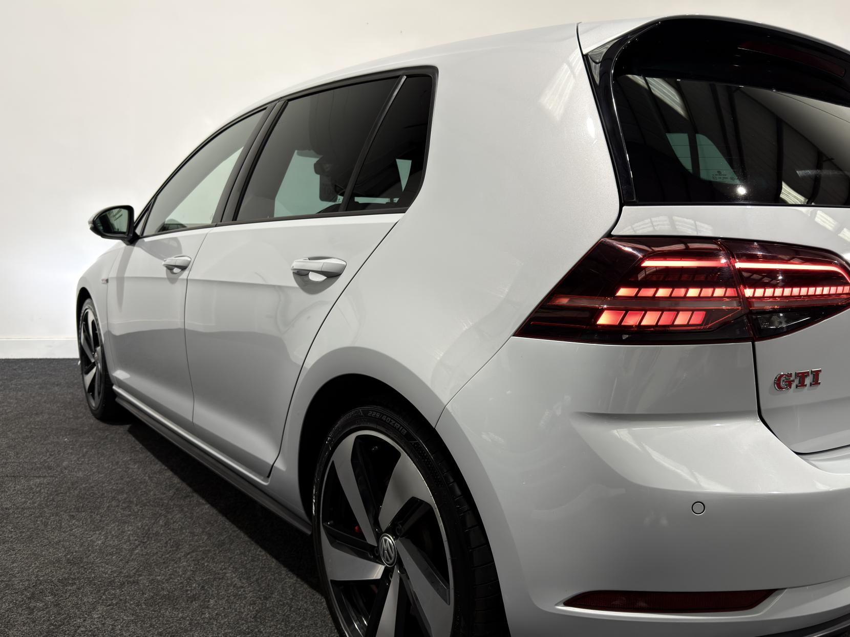 Volkswagen Golf 2.0 TSI GTI Performance Hatchback 5dr Petrol Manual Euro 6 (s/s) (245 ps)