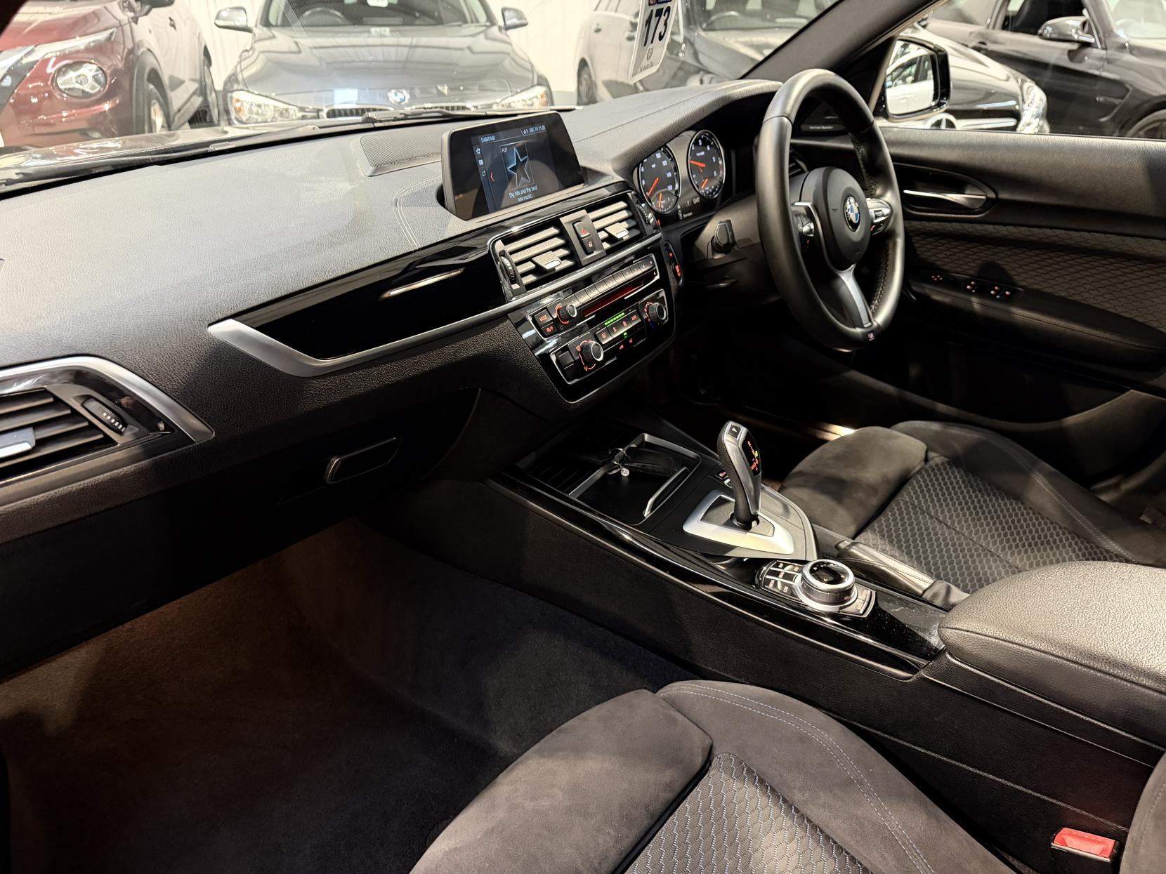 BMW 1 Series 2.0 118d M Sport Shadow Edition Hatchback 5dr Diesel Auto Euro 6 (s/s) (150 ps)