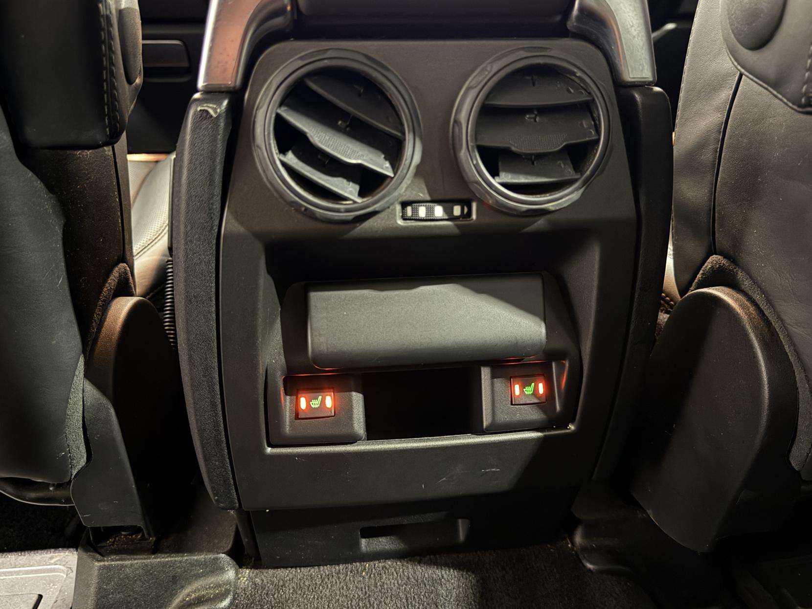 Land Rover Range Rover Sport 3.0 TD V6 HSE SUV 5dr Diesel CommandShift 4WD Euro 5 (245 ps)