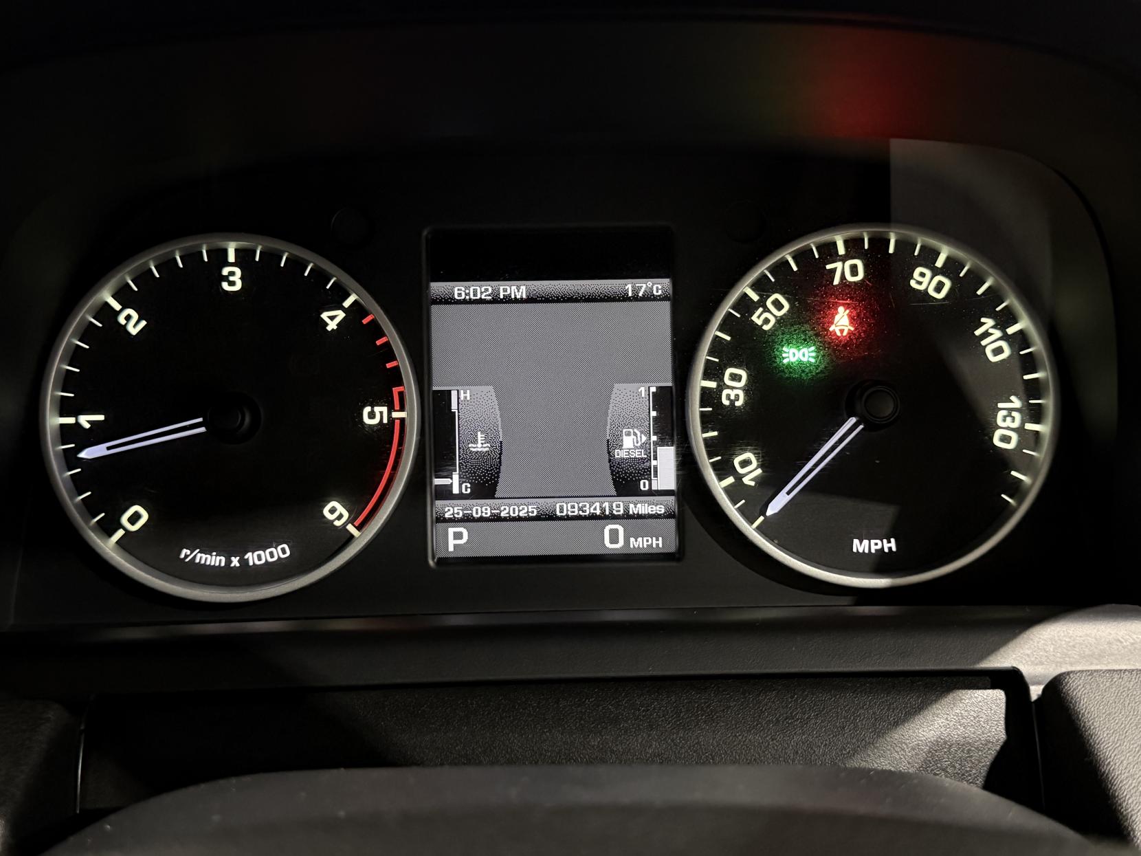 Land Rover Range Rover Sport 3.0 TD V6 HSE SUV 5dr Diesel CommandShift 4WD Euro 5 (245 ps)