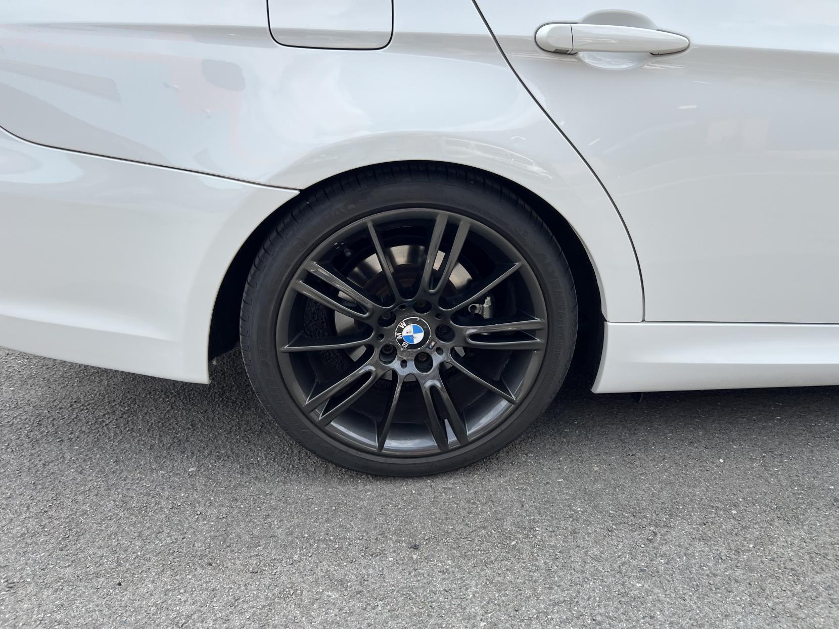 BMW 3 Series 2.0 320d M Sport Business Edition Saloon 4dr Diesel Manual Euro 5 (184 ps)