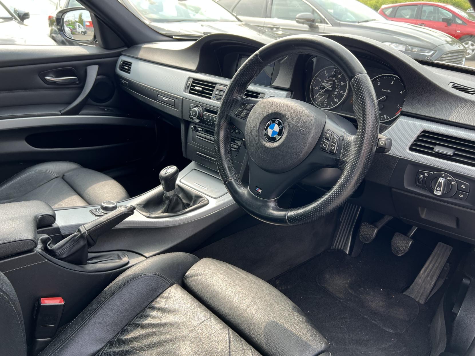 BMW 3 Series 2.0 320d M Sport Business Edition Saloon 4dr Diesel Manual Euro 5 (184 ps)