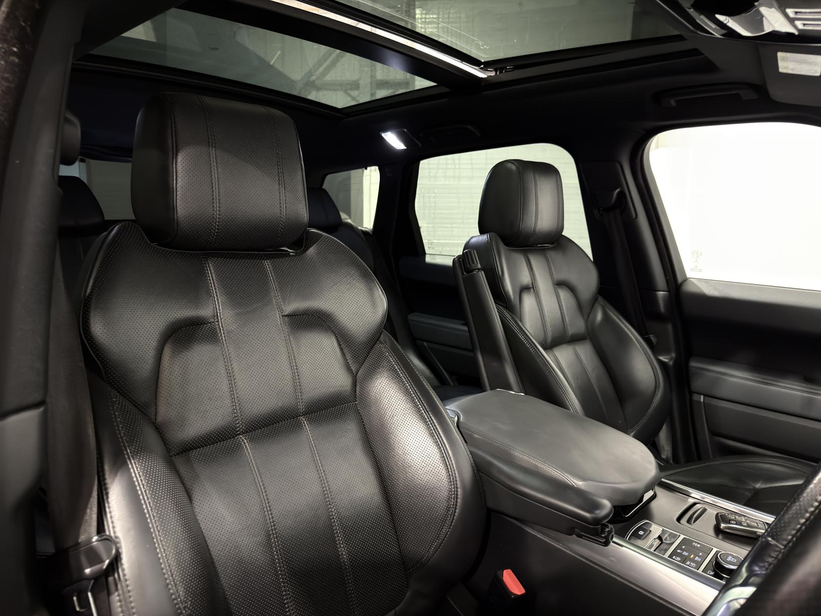Land Rover Range Rover Sport 3.0 SD V6 HSE Dynamic SUV 5dr Diesel Auto 4WD Euro 5 (s/s) (292 ps)