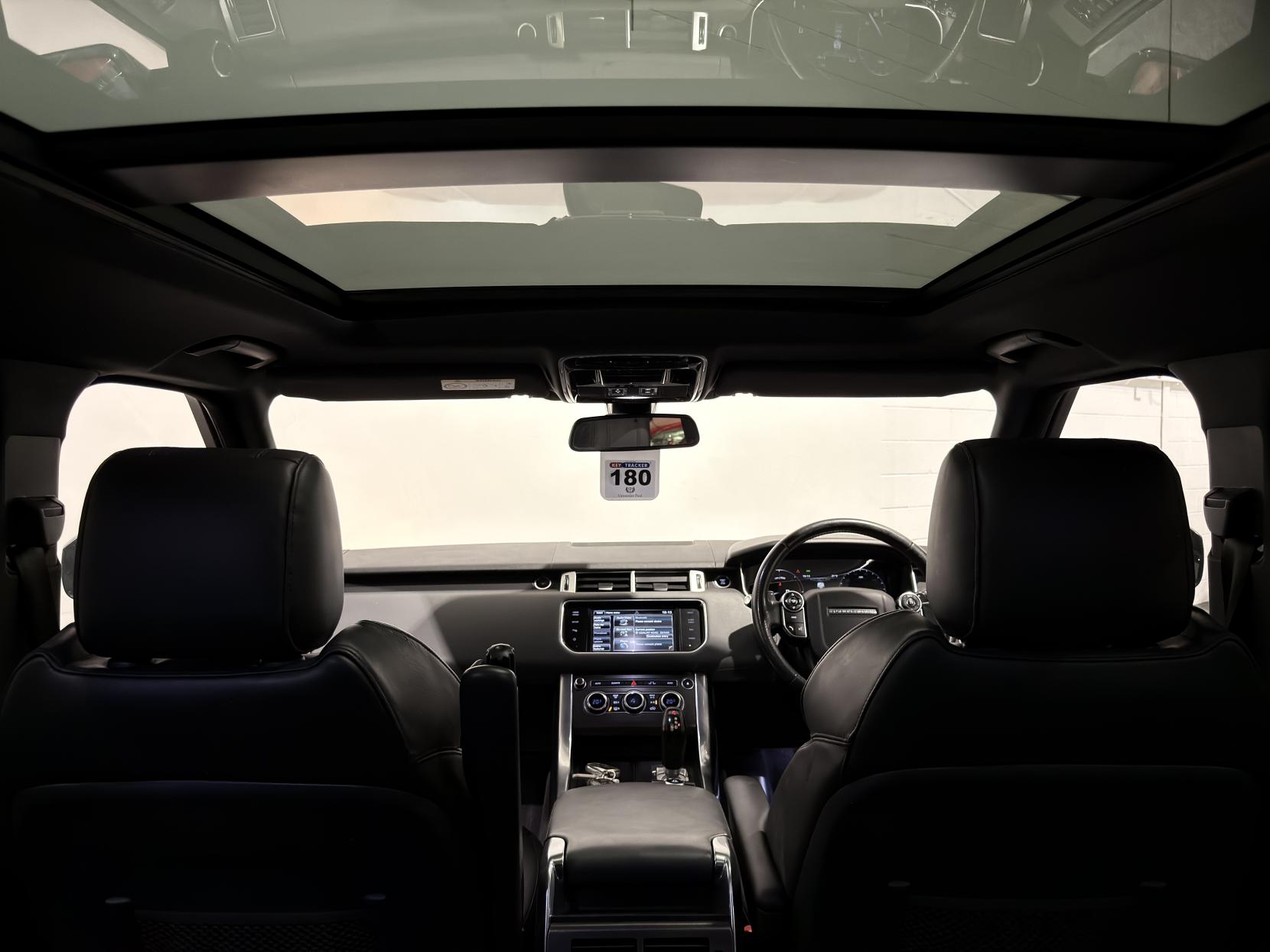 Land Rover Range Rover Sport 3.0 SD V6 HSE Dynamic SUV 5dr Diesel Auto 4WD Euro 5 (s/s) (292 ps)