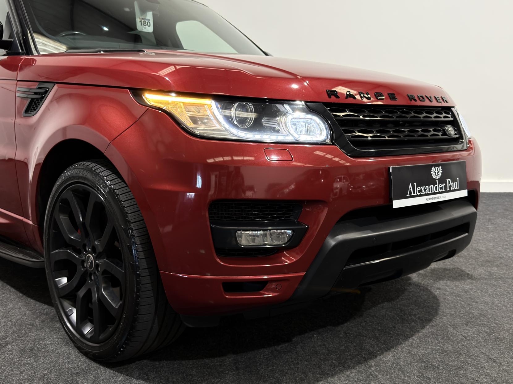 Land Rover Range Rover Sport 3.0 SD V6 HSE Dynamic SUV 5dr Diesel Auto 4WD Euro 5 (s/s) (292 ps)