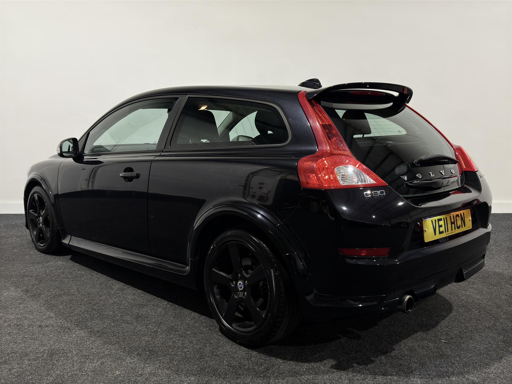 Volvo C30 2.0 R-Design Sports Coupe 3dr Petrol Manual Euro 5 (145 ps)