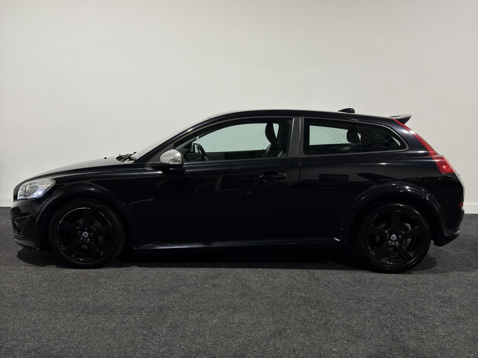 Volvo C30 2.0 R-Design Sports Coupe 3dr Petrol Manual Euro 5 (145 ps)