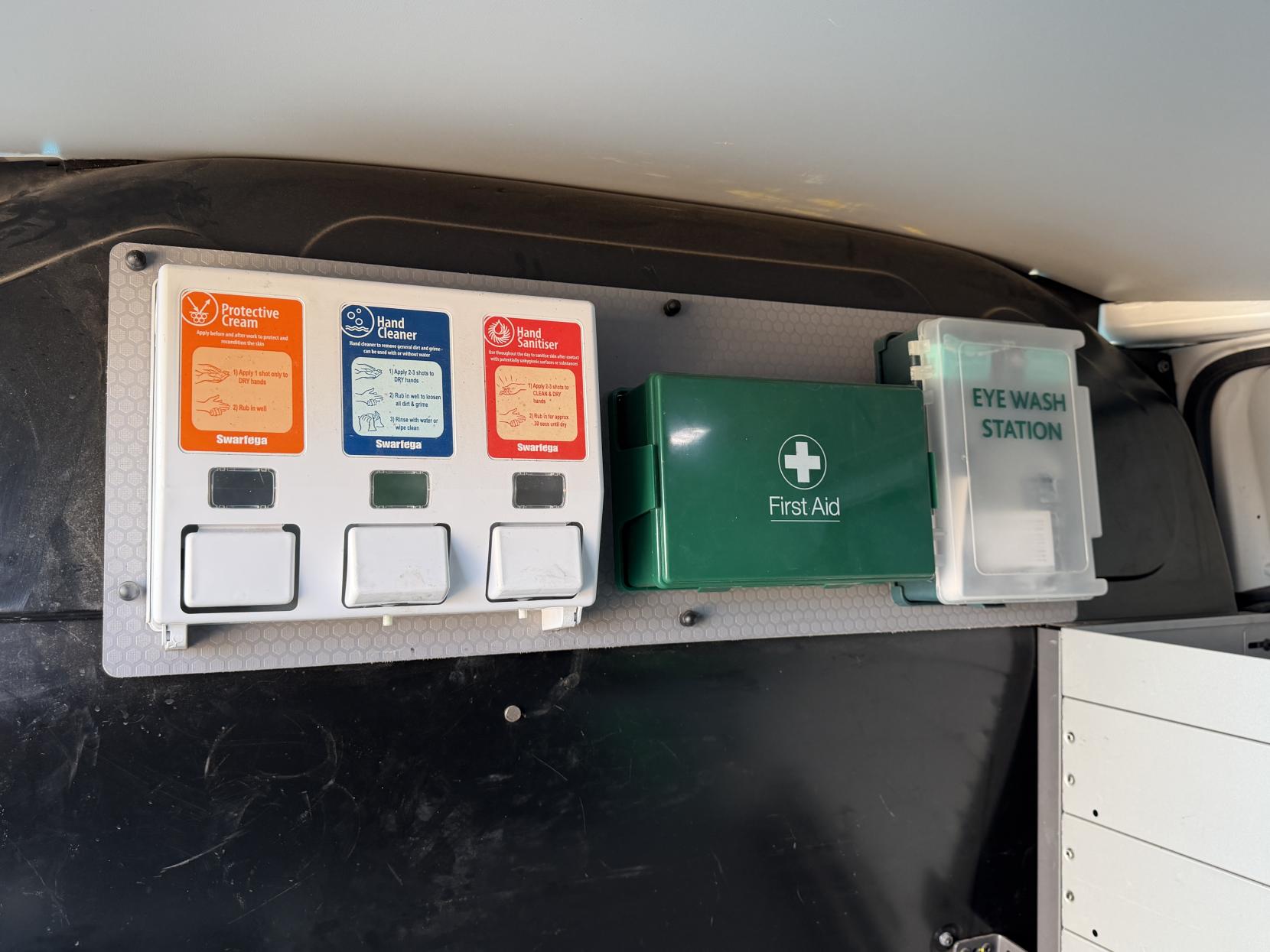 Volkswagen Transporter 2.0 TDI T32 Startline Panel Van 5dr Diesel Manual FWD LWB Euro 6 (s/s) (150 ps)