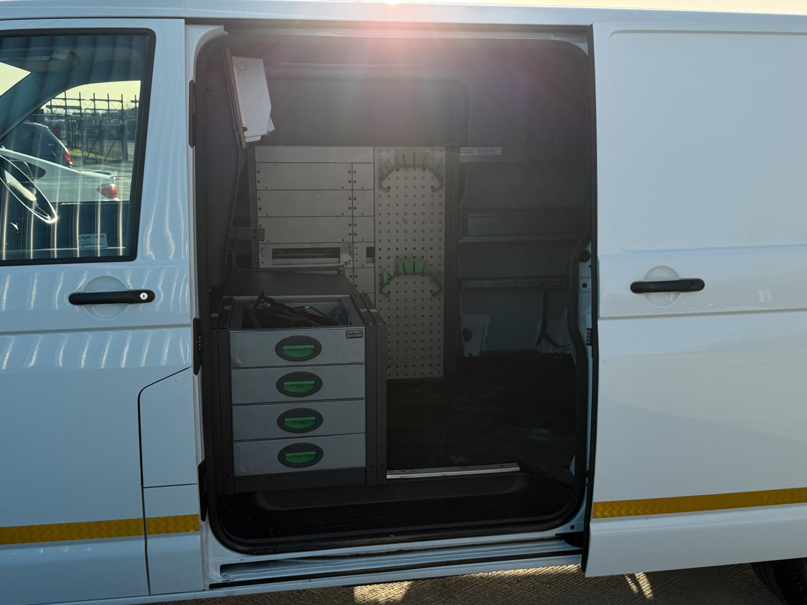 Volkswagen Transporter 2.0 TDI T32 Startline Panel Van 5dr Diesel Manual FWD LWB Euro 6 (s/s) (150 ps)
