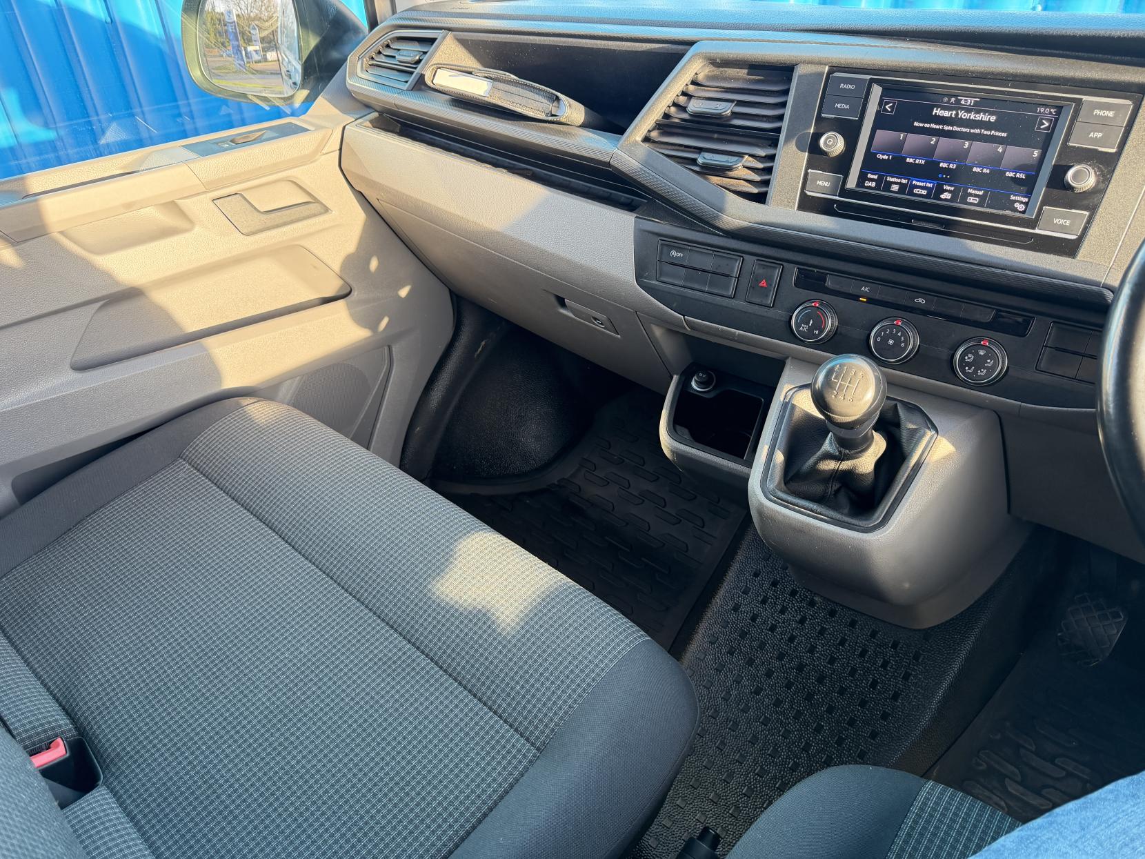 Volkswagen Transporter 2.0 TDI T32 Startline Panel Van 5dr Diesel Manual FWD LWB Euro 6 (s/s) (150 ps)