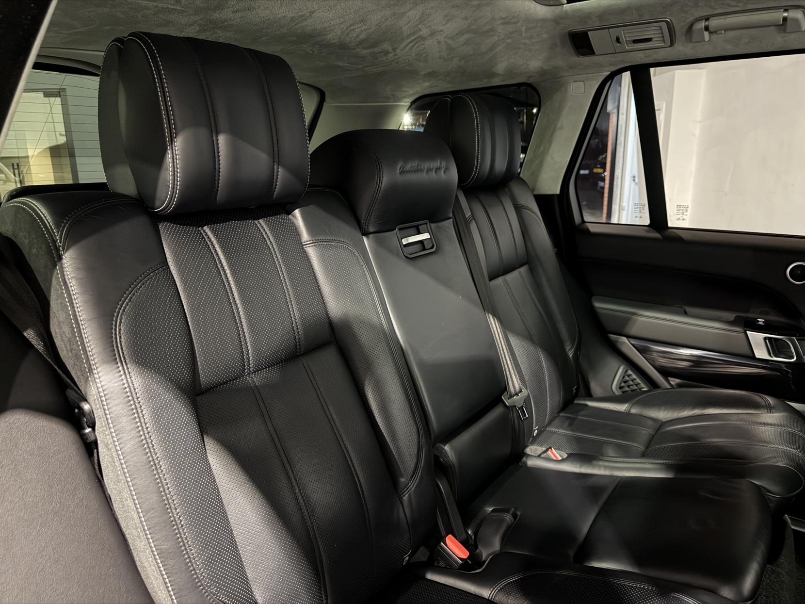 Land Rover Range Rover 3.0 TD V6 Autobiography SUV 5dr Diesel Auto 4WD Euro 6 (s/s) (258 ps)