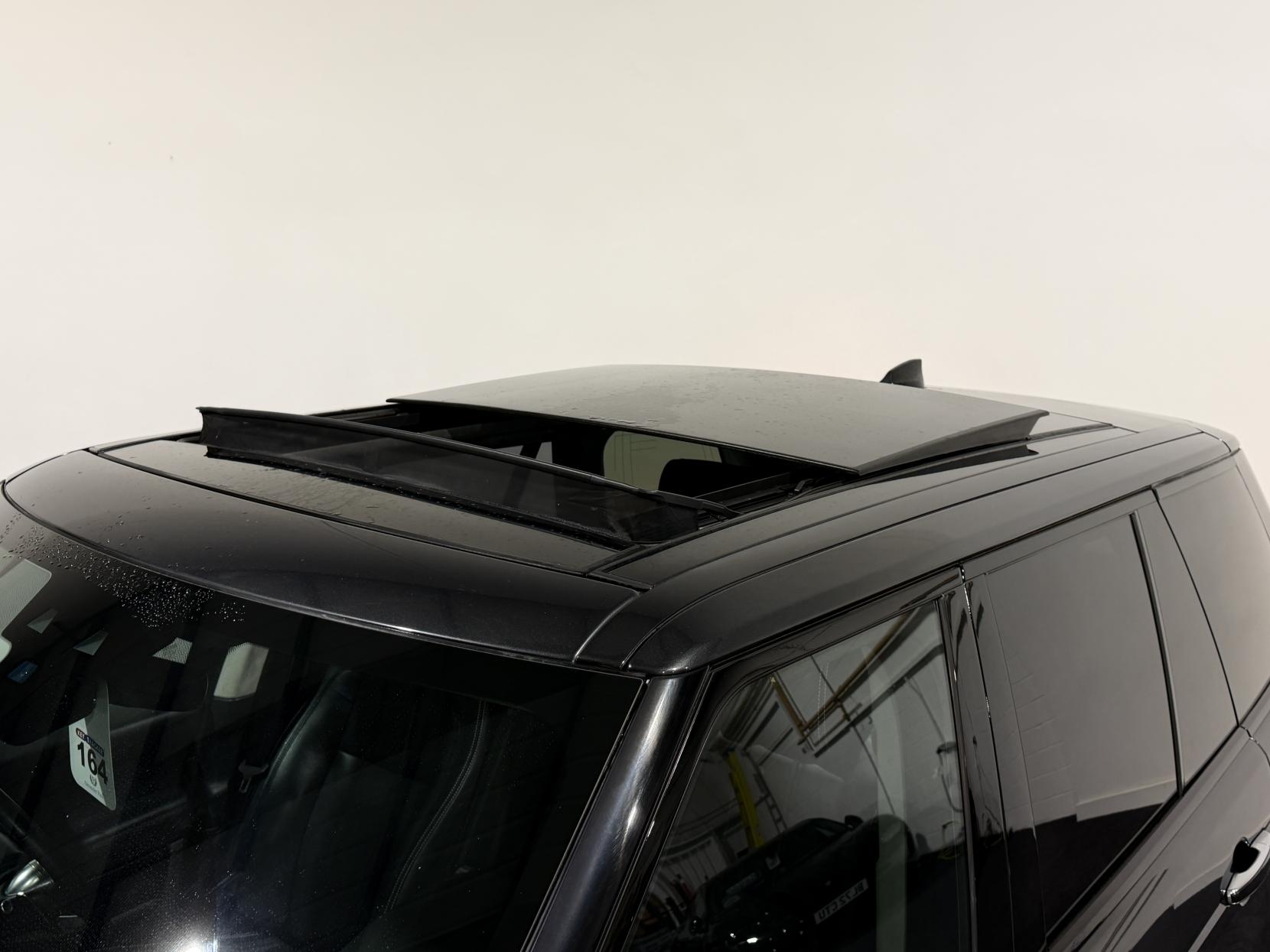 Land Rover Range Rover 3.0 TD V6 Autobiography SUV 5dr Diesel Auto 4WD Euro 6 (s/s) (258 ps)