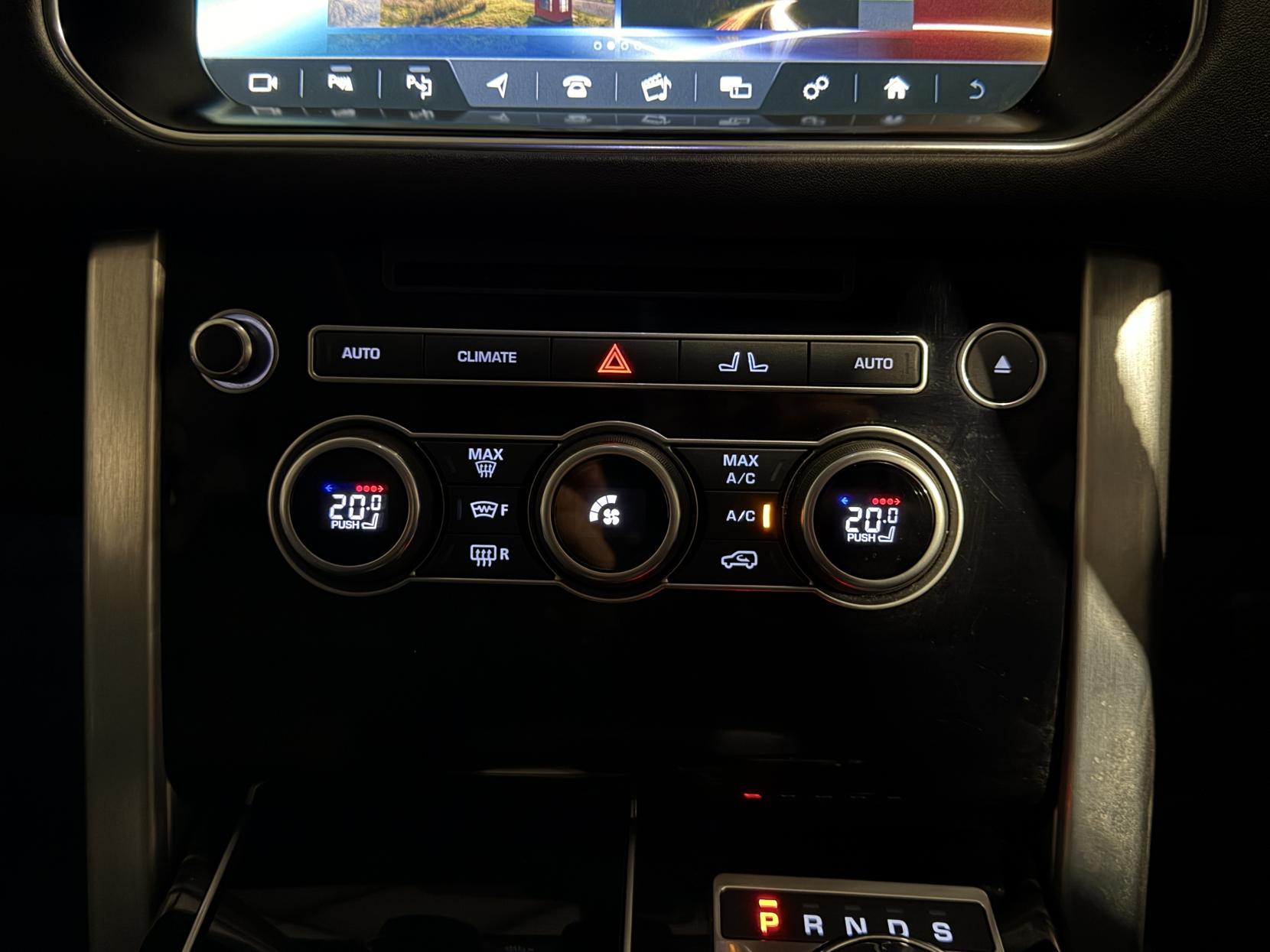 Land Rover Range Rover 3.0 TD V6 Autobiography SUV 5dr Diesel Auto 4WD Euro 6 (s/s) (258 ps)