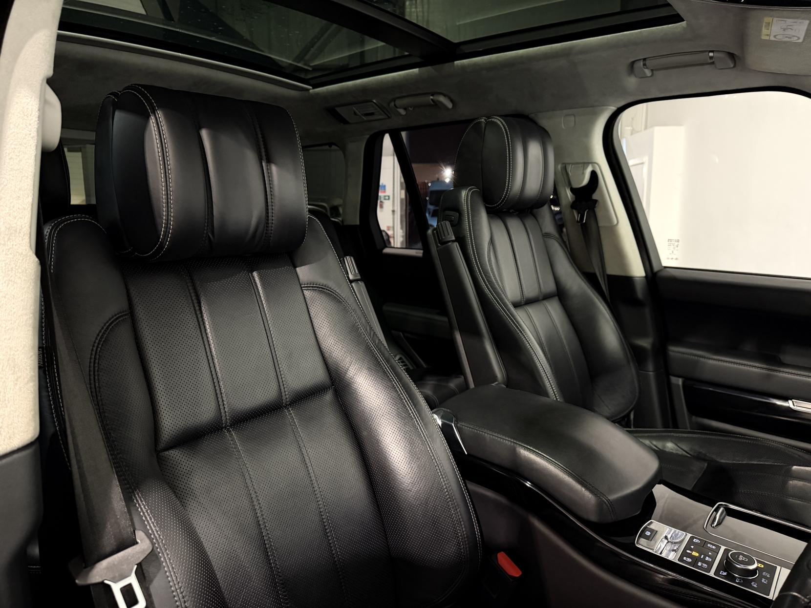 Land Rover Range Rover 3.0 TD V6 Autobiography SUV 5dr Diesel Auto 4WD Euro 6 (s/s) (258 ps)