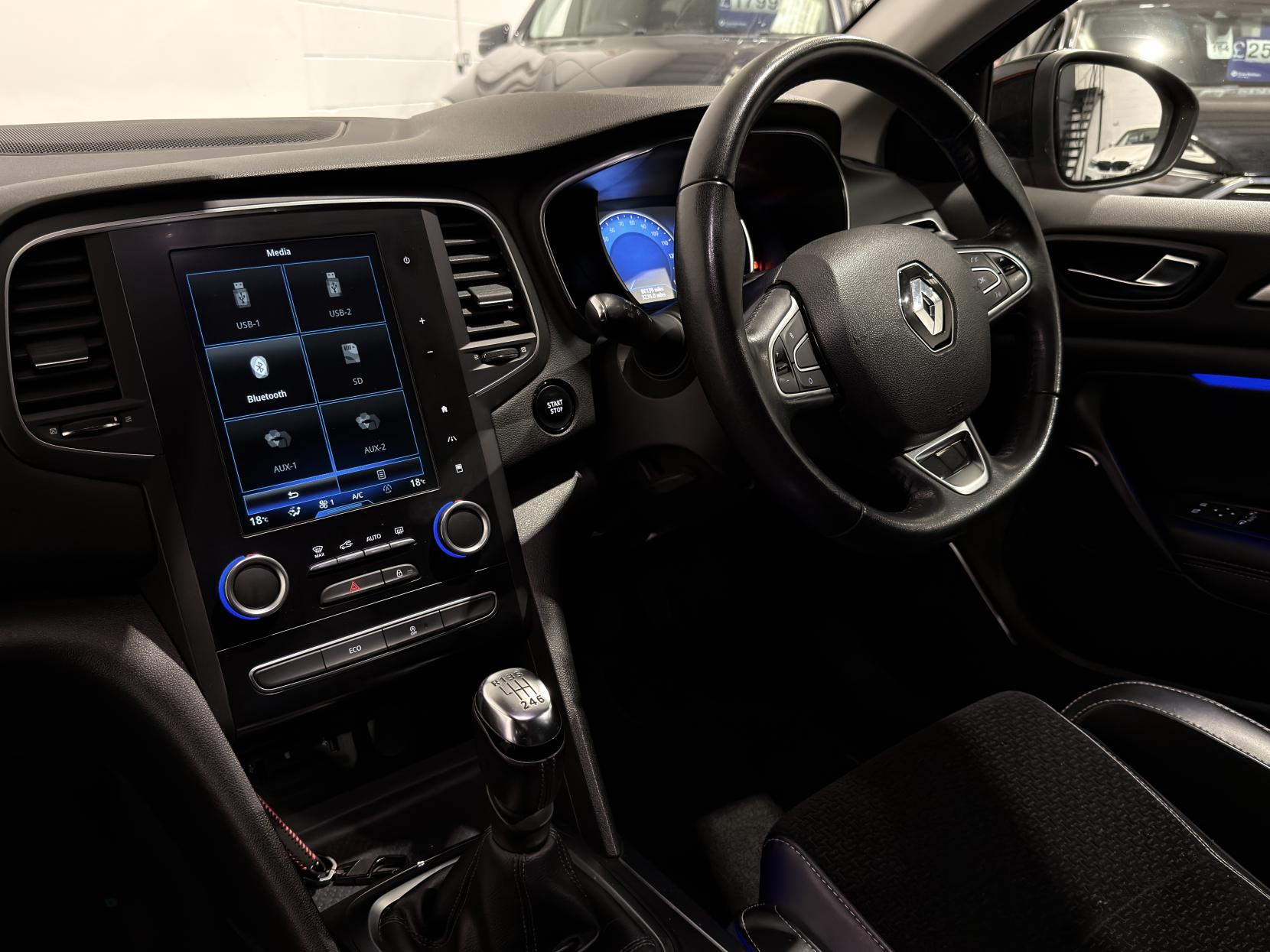 Renault Megane 1.5 dCi Dynamique S Nav Hatchback 5dr Diesel Manual Euro 6 (s/s) (110 ps)