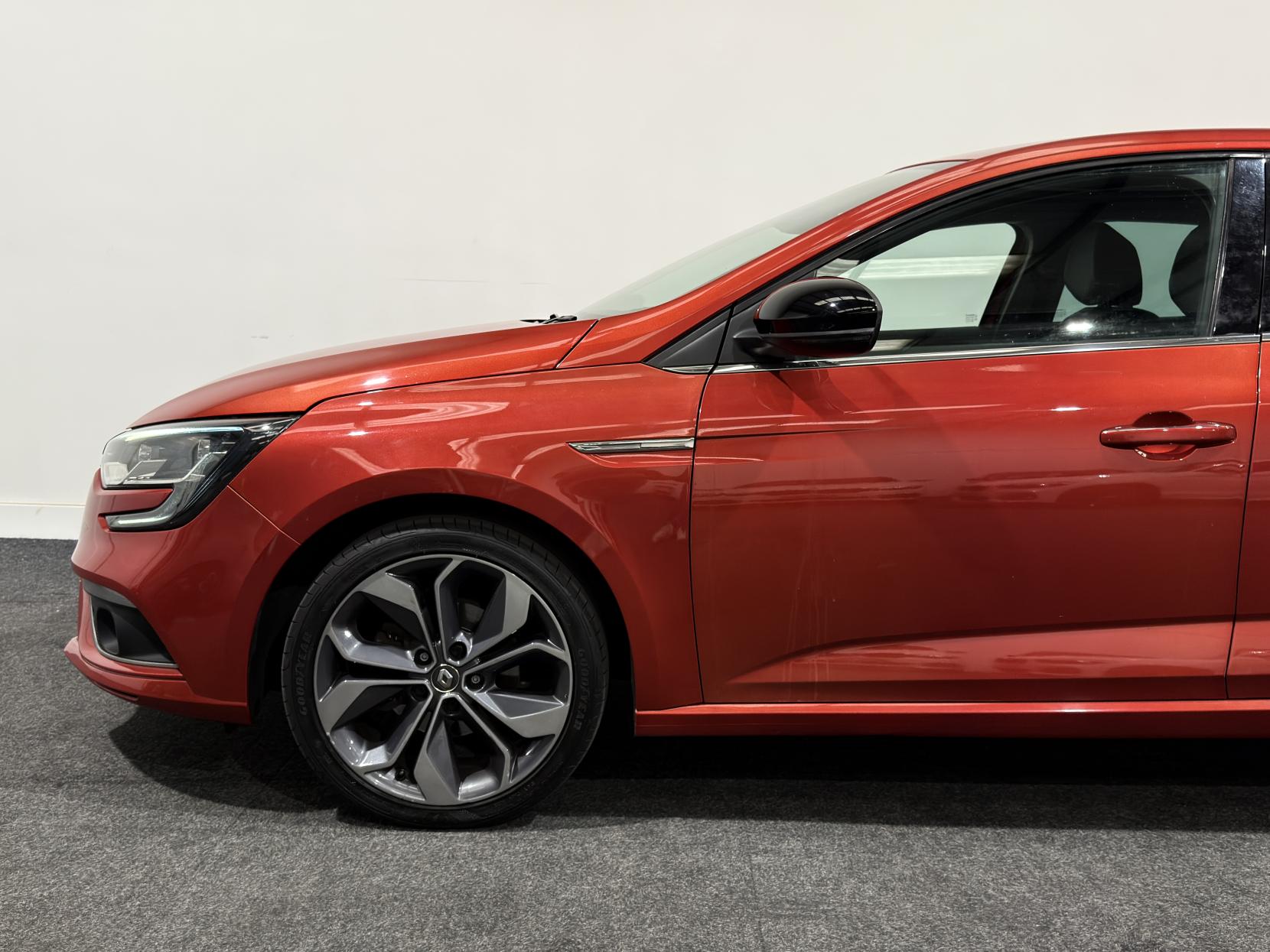 Renault Megane 1.5 dCi Dynamique S Nav Hatchback 5dr Diesel Manual Euro 6 (s/s) (110 ps)