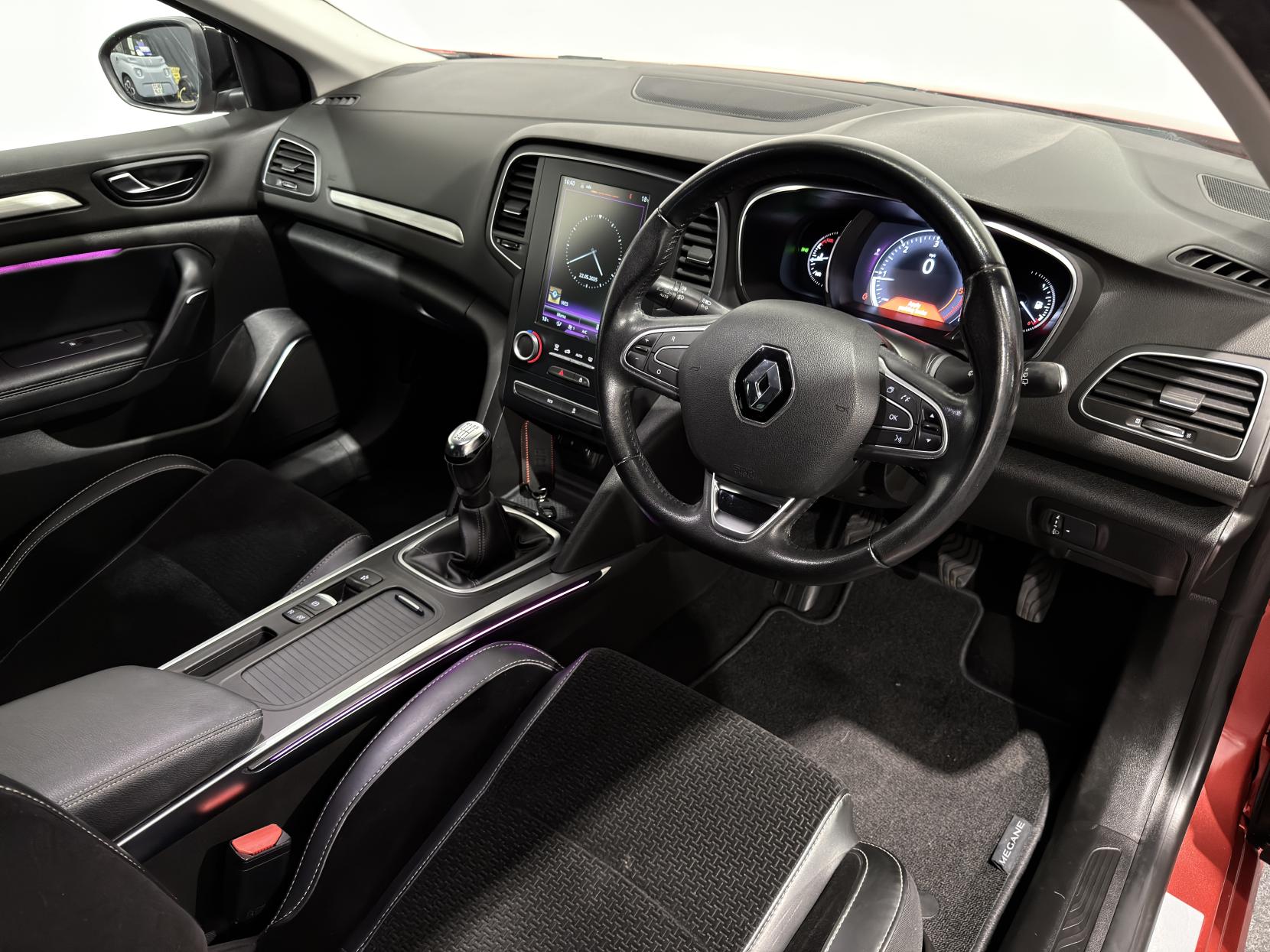 Renault Megane 1.5 dCi Dynamique S Nav Hatchback 5dr Diesel Manual Euro 6 (s/s) (110 ps)