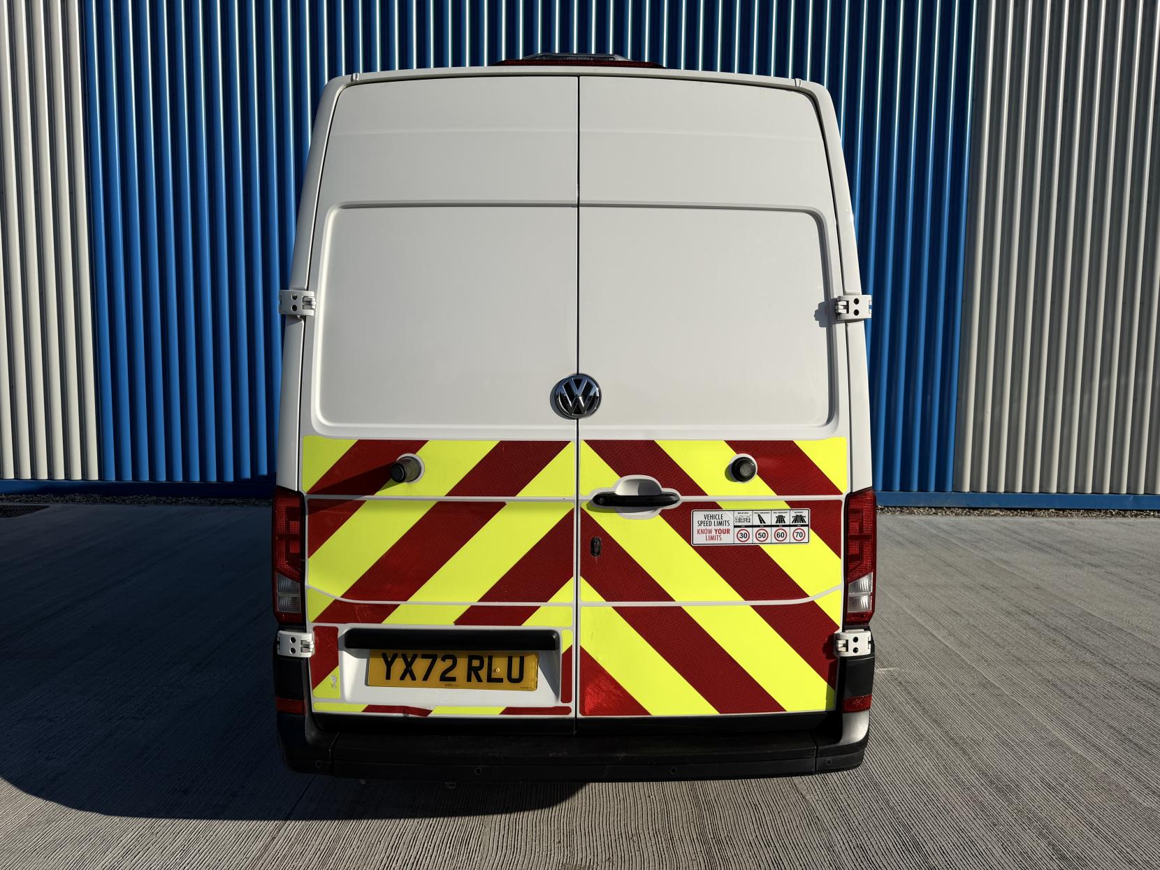 Volkswagen Crafter 2.0 TDI CR35 Trendline Panel Van 5dr Diesel Manual FWD MWB Euro 6 (s/s) (140 ps)