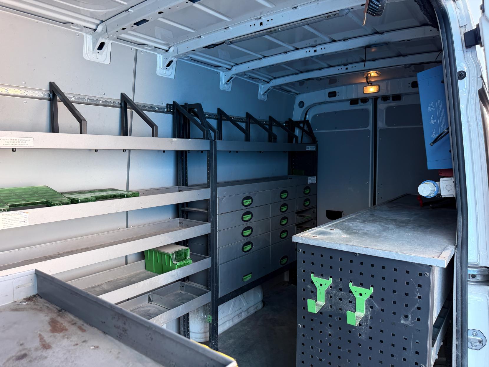 Volkswagen Crafter 2.0 TDI CR35 Trendline Panel Van 5dr Diesel Manual FWD MWB Euro 6 (s/s) (140 ps)