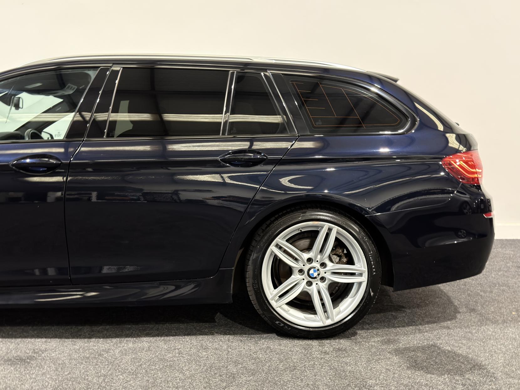 BMW 5 Series 2.0 520d M Sport Touring 5dr Diesel Auto Euro 6 (s/s) (190 ps)