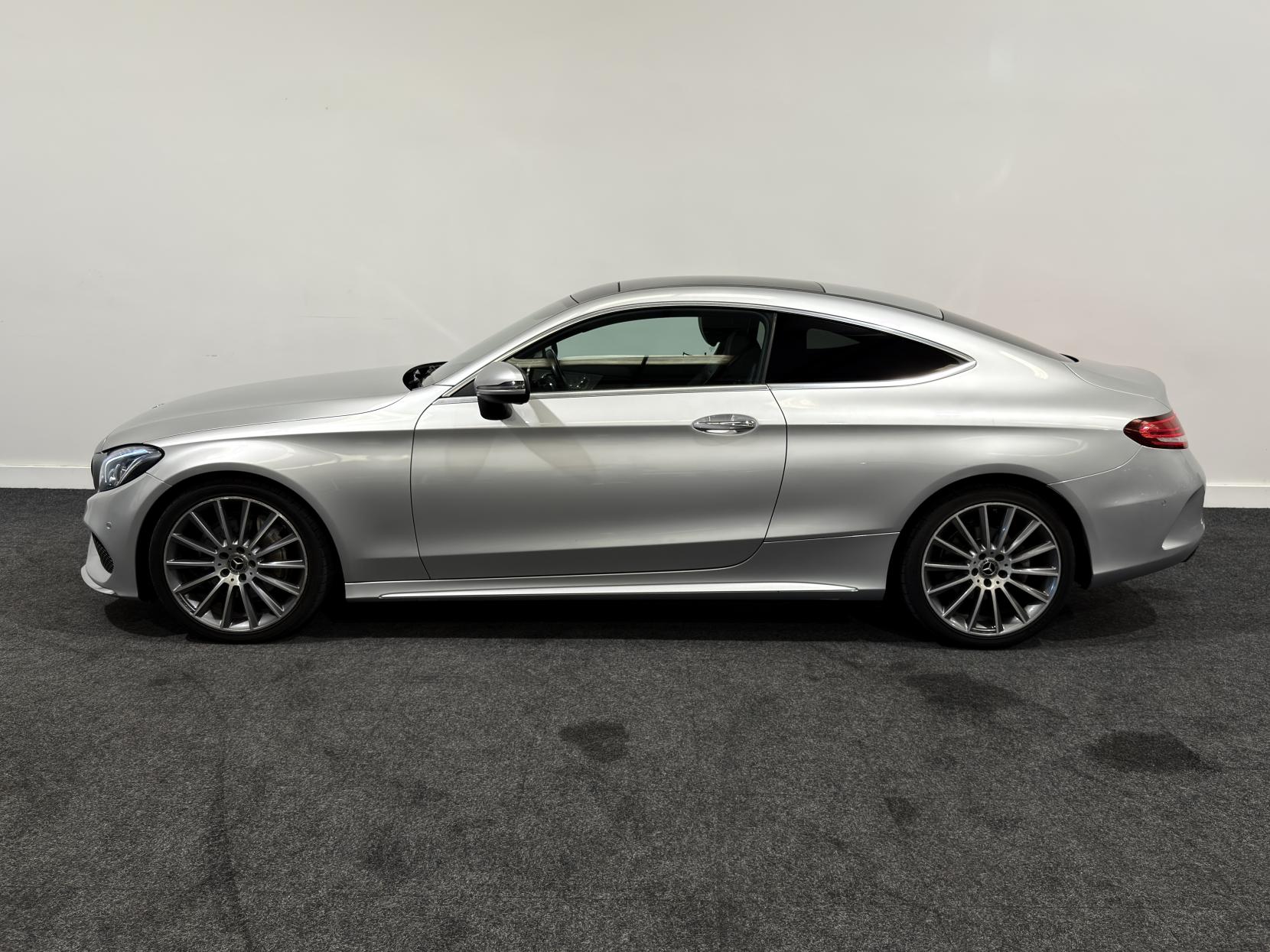 Mercedes-Benz C Class 2.1 C220d AMG Line (Premium) Coupe 2dr Diesel G-Tronic+ Euro 6 (s/s) (170 ps)