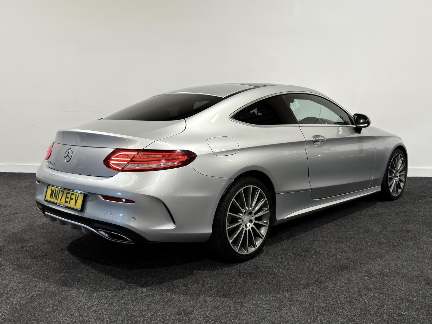 Mercedes-Benz C Class 2.1 C220d AMG Line (Premium) Coupe 2dr Diesel G-Tronic+ Euro 6 (s/s) (170 ps)