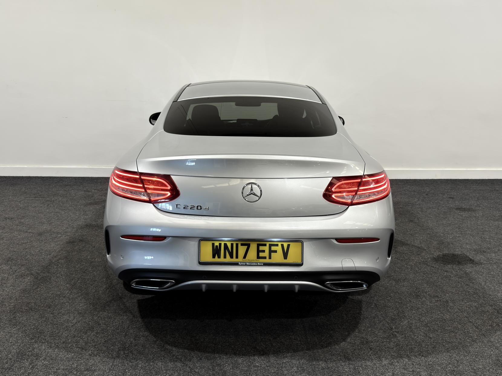 Mercedes-Benz C Class 2.1 C220d AMG Line (Premium) Coupe 2dr Diesel G-Tronic+ Euro 6 (s/s) (170 ps)