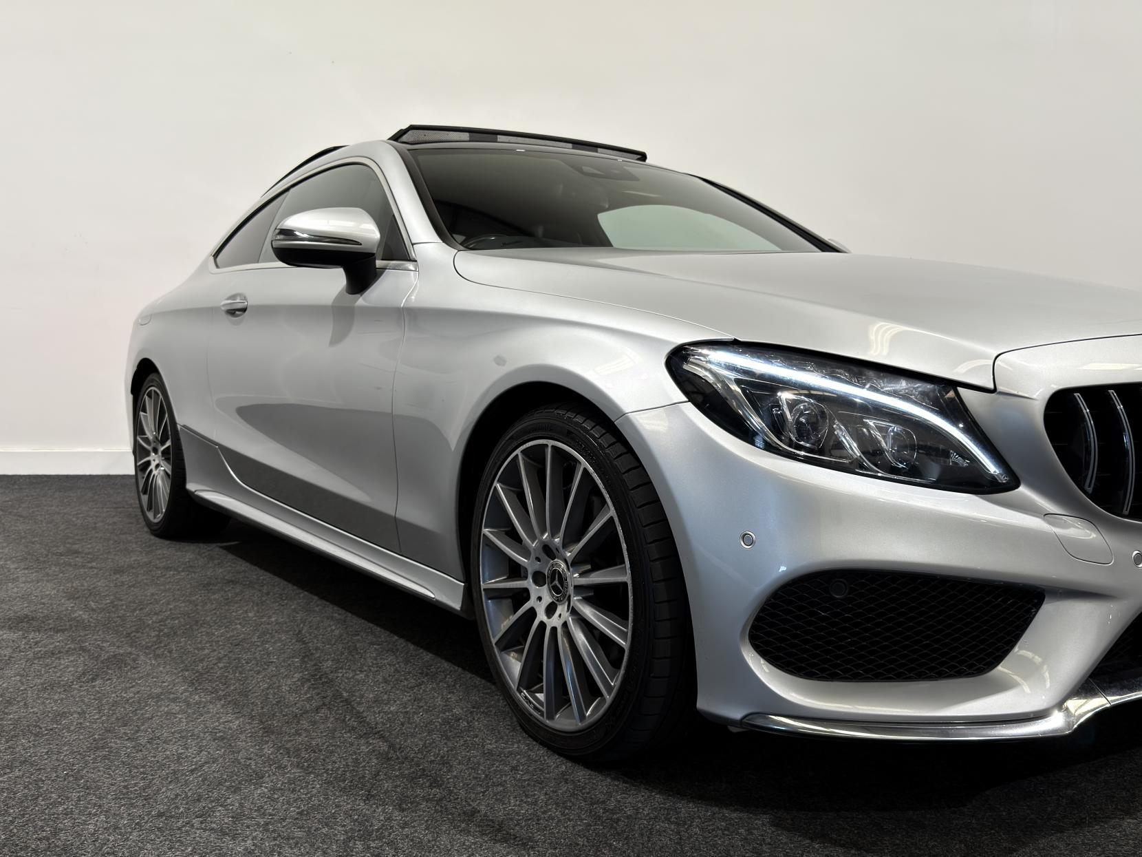 Mercedes-Benz C Class 2.1 C220d AMG Line (Premium) Coupe 2dr Diesel G-Tronic+ Euro 6 (s/s) (170 ps)