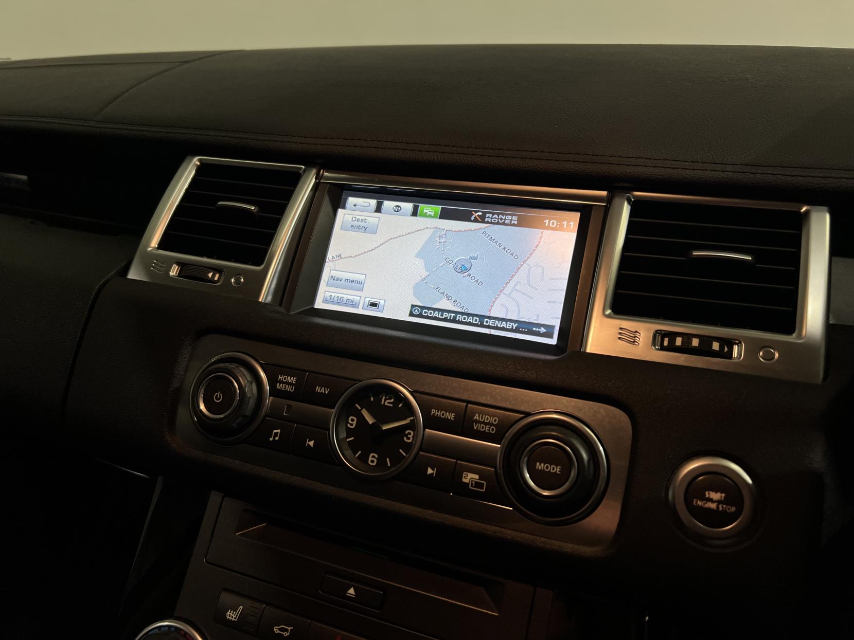 Land Rover Range Rover Sport 3.0 SD V6 HSE SUV 5dr Diesel Auto 4WD Euro 5 (255 bhp)