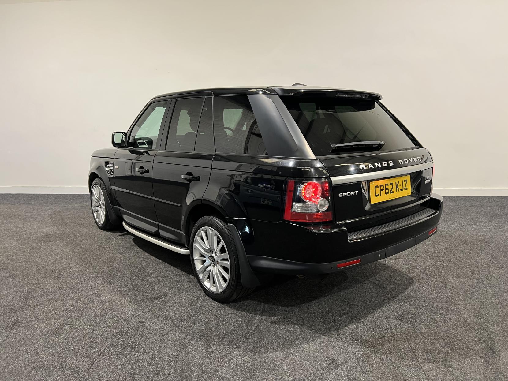 Land Rover Range Rover Sport 3.0 SD V6 HSE SUV 5dr Diesel Auto 4WD Euro 5 (255 bhp)