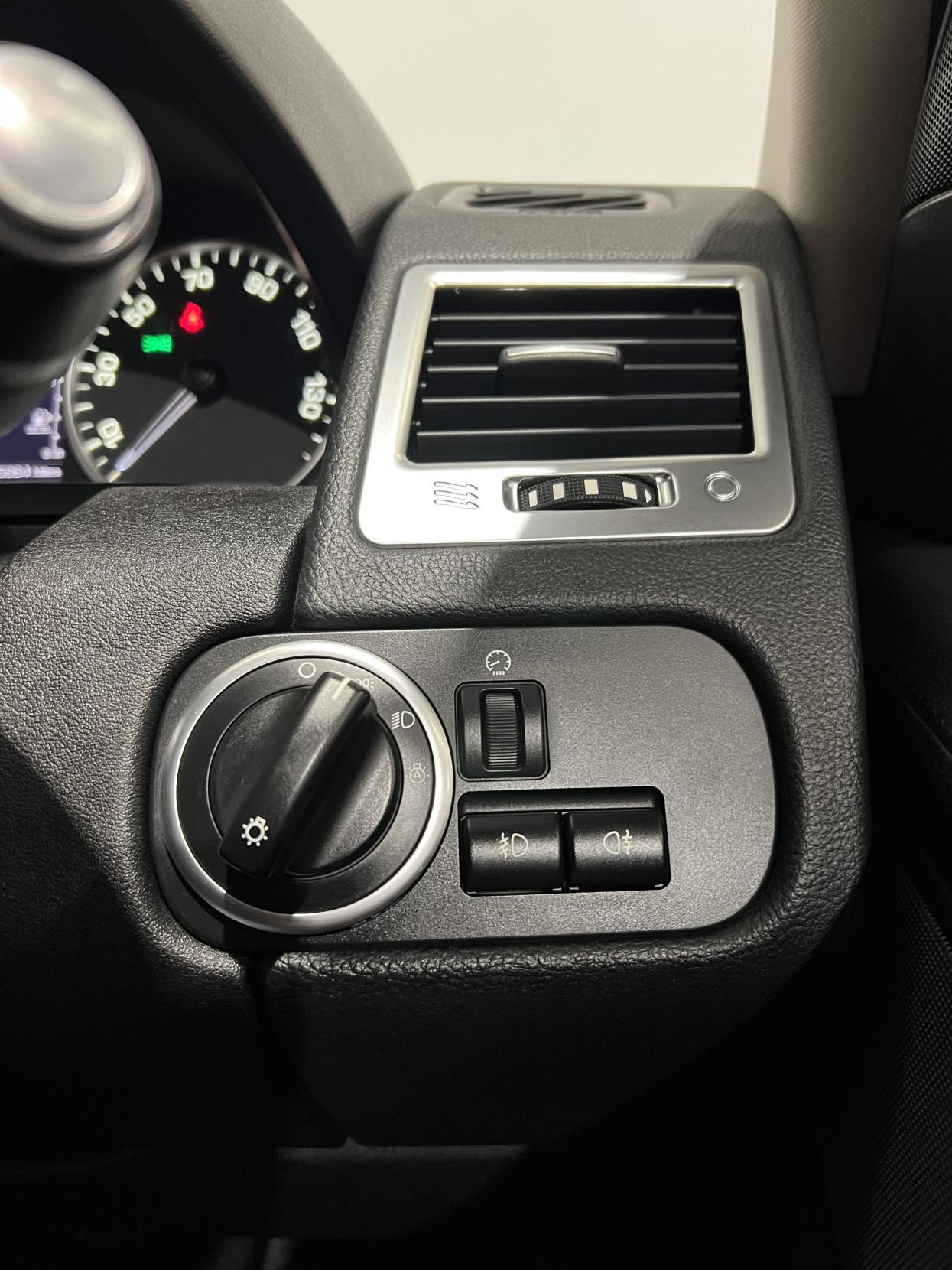 Land Rover Range Rover Sport 3.0 SD V6 HSE SUV 5dr Diesel Auto 4WD Euro 5 (255 bhp)