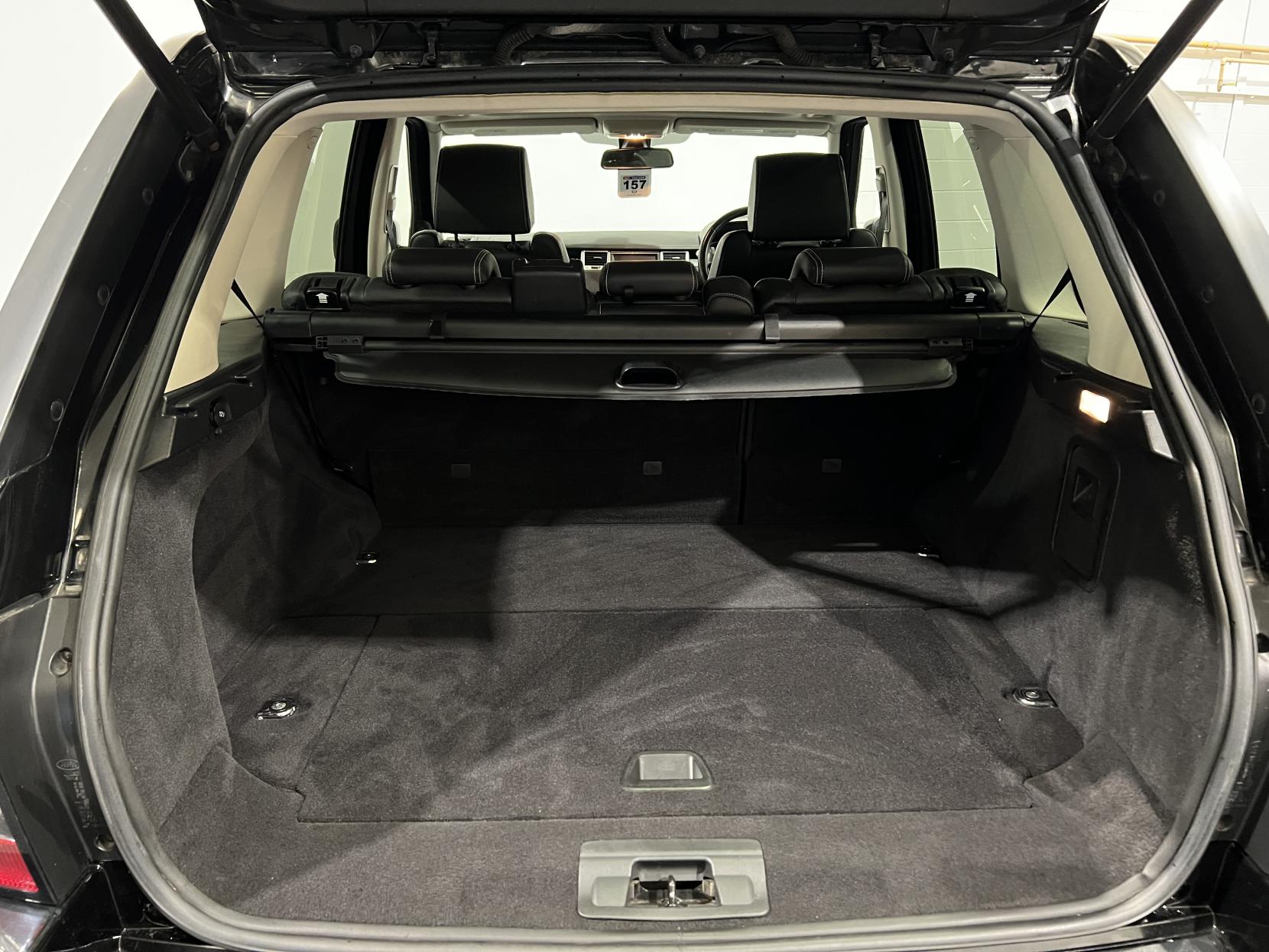 Land Rover Range Rover Sport 3.0 SD V6 HSE SUV 5dr Diesel Auto 4WD Euro 5 (255 bhp)