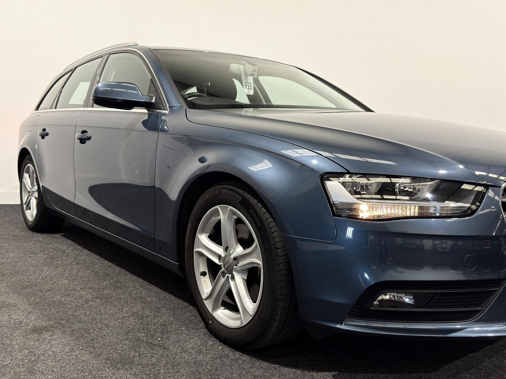 Audi A4 Avant 2.0 TDI ultra SE Estate 5dr Diesel Manual Euro 6 (s/s) (163 ps)
