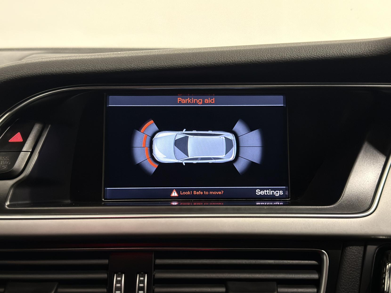 Audi A4 Avant 2.0 TDI ultra SE Estate 5dr Diesel Manual Euro 6 (s/s) (163 ps)