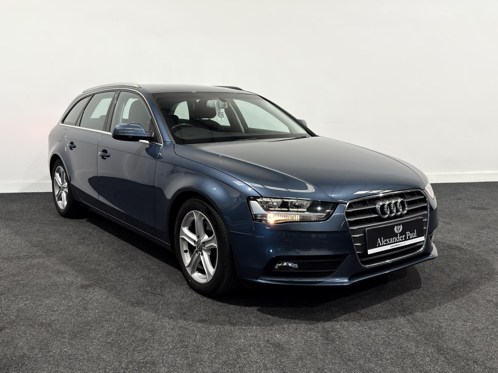 Audi A4 Avant 2.0 TDI ultra SE Estate 5dr Diesel Manual Euro 6 (s/s) (163 ps)